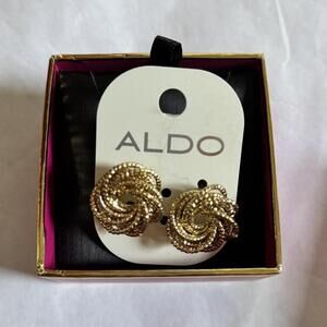 Gold Swirl Earrings Dm For 3 D 8 B